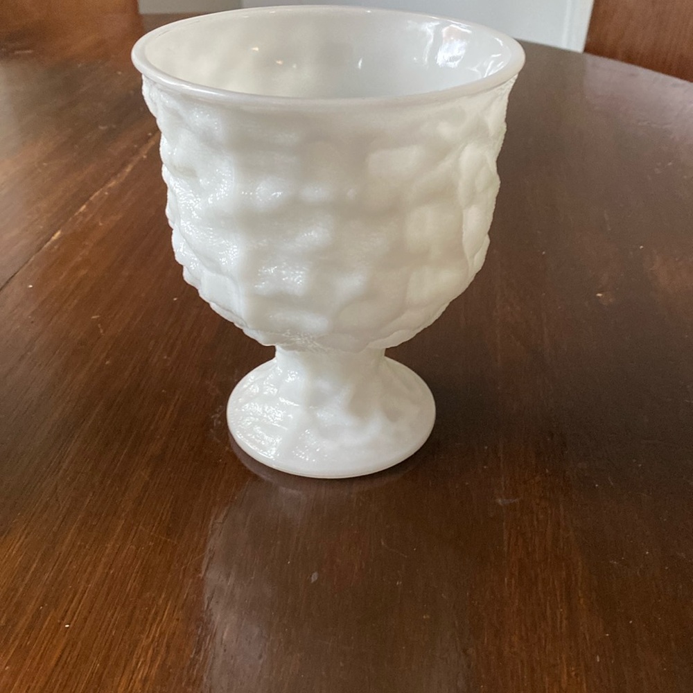 E.O. BRODY CO Cleveland USA textured footed planter milk glass white